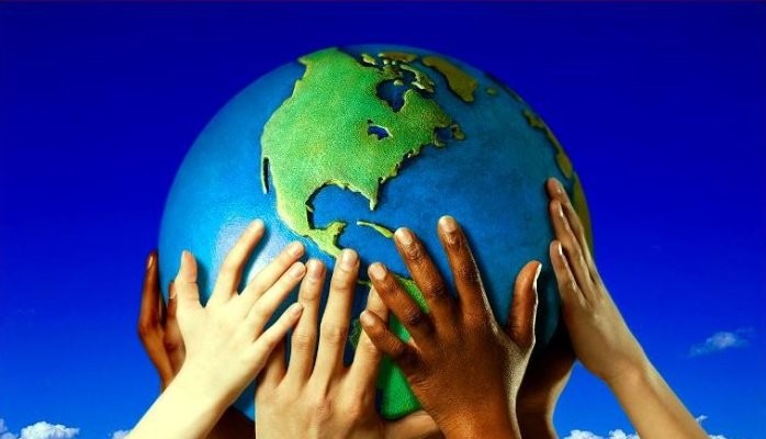 Hands holding the Earth